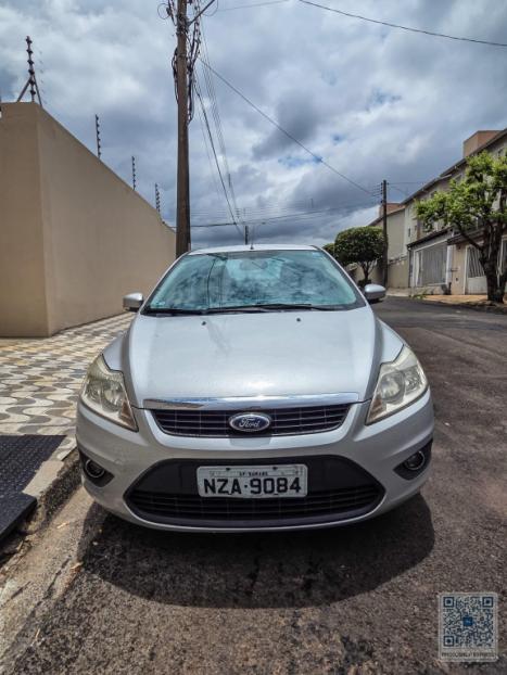 FORD Focus Sedan 1.6 4P GL FLEX, Foto 3