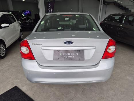 FORD Focus Sedan 1.6 SE 16V 4P FLEX, Foto 6
