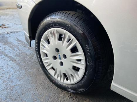 FORD Focus Sedan 1.6 4P GLX FLEX, Foto 13