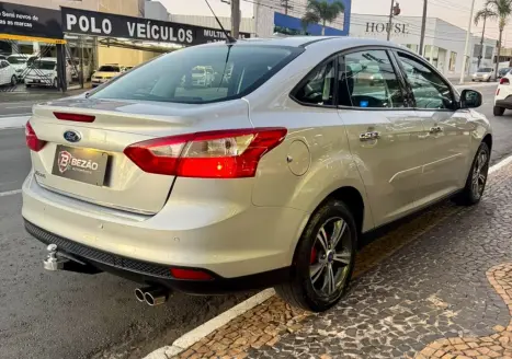 FORD Focus Sedan 1.6 SE 16V 4P FLEX, Foto 2