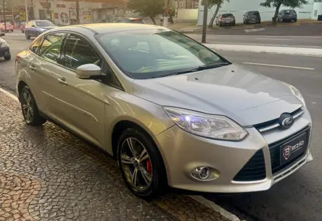 FORD Focus Sedan 1.6 SE 16V 4P FLEX, Foto 8