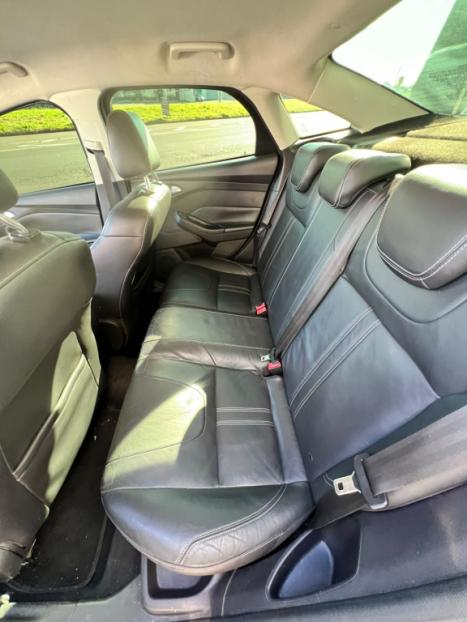 FORD Focus Sedan 1.6 SE 16V 4P FLEX, Foto 9