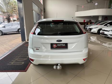 FORD Focus Sedan 1.6 4P, Foto 2
