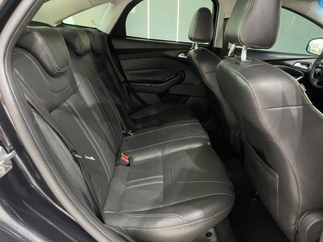 FORD Focus Sedan 1.6 SE 16V 4P FLEX, Foto 6