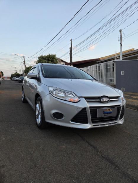 FORD Focus Sedan 2.0 16V 4P FC FLEX AUTOMÁTICO, Foto 2 FORD Focus Sedan 2.0 16V 4P FC FLEX AUTOMÁTICO, Foto 2