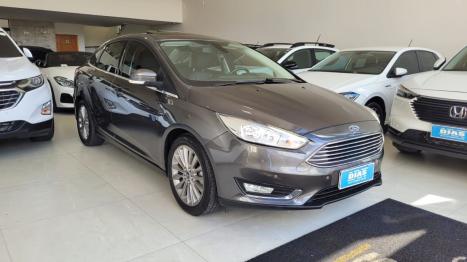FORD Focus Sedan 2.0 16V 4P FLEX TITANIUM PLUS POWERSHIFT AUTOM�TICO, Foto 3