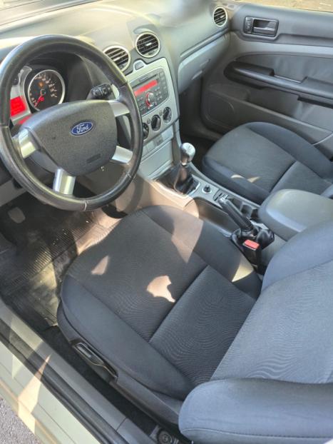 FORD Focus Sedan 2.0 16V 4P FC FLEX, Foto 12