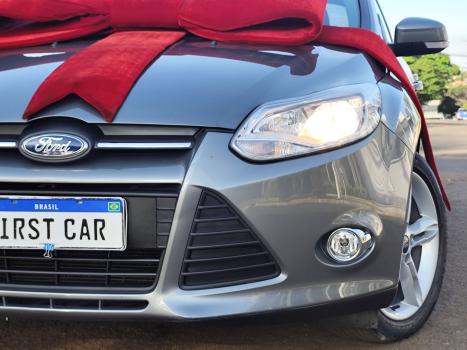 FORD Focus Sedan 2.0 16V 4P FC FLEX AUTOM�TICO, Foto 3
