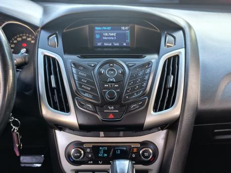 FORD Focus Sedan 2.0 16V 4P FC FLEX AUTOM�TICO, Foto 16