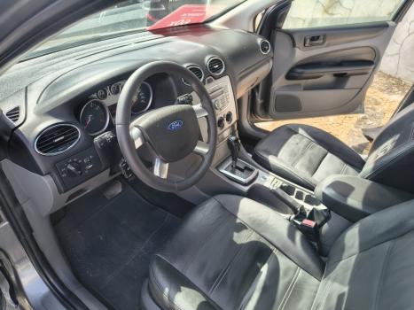 FORD Focus Sedan 2.0 16V 4P FC FLEX AUTOM�TICO, Foto 12