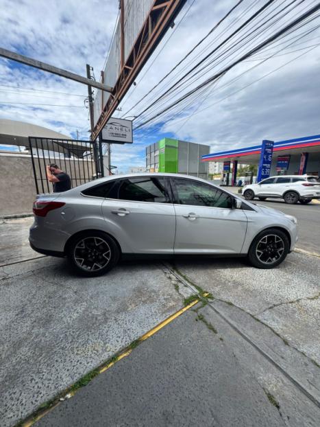 FORD Focus Sedan 2.0 16V 4P FLEX S POWERSHIFT AUTOM�TICO, Foto 2