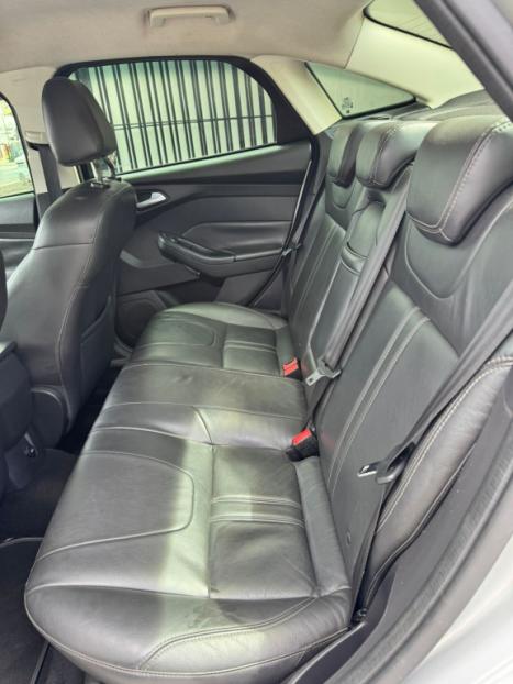 FORD Focus Sedan 2.0 16V 4P FLEX S POWERSHIFT AUTOM�TICO, Foto 10