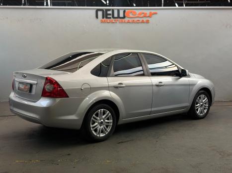 FORD Focus Sedan 2.0 16V 4P FC FLEX, Foto 2