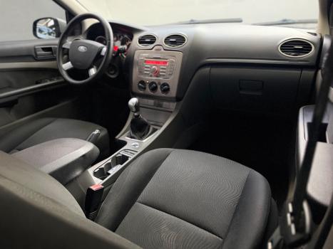FORD Focus Sedan 2.0 16V 4P FC FLEX, Foto 6
