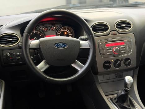 FORD Focus Sedan 2.0 16V 4P FC FLEX, Foto 7