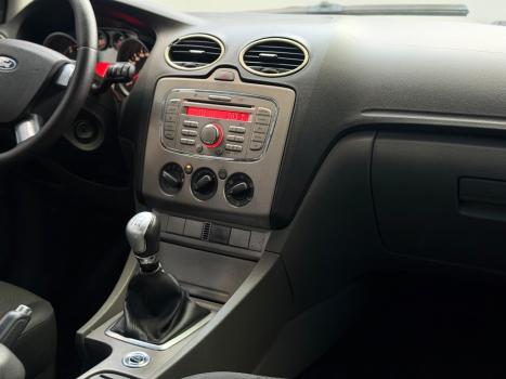 FORD Focus Sedan 2.0 16V 4P FC FLEX, Foto 8