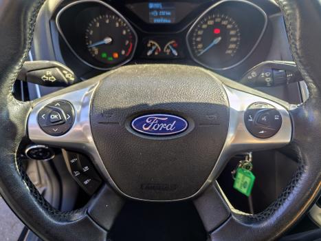 FORD Focus Sedan 2.0 16V 4P FLEX SE POWERSHIFT AUTOMÁTICO, Foto 11