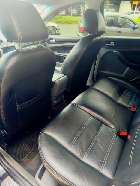 FORD Focus Sedan 2.0 16V 4P FC FLEX, Foto 8
