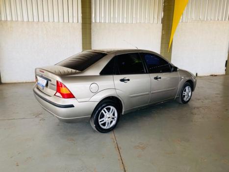 FORD Focus Sedan 2.0 16V 4P GLX AUTOMÁTICO, Foto 7