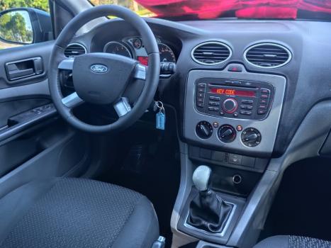 FORD Focus Sedan , Foto 9