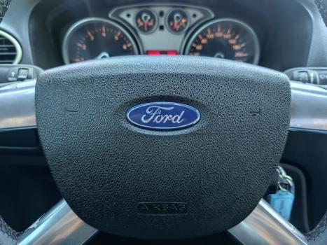 FORD Focus Sedan , Foto 10