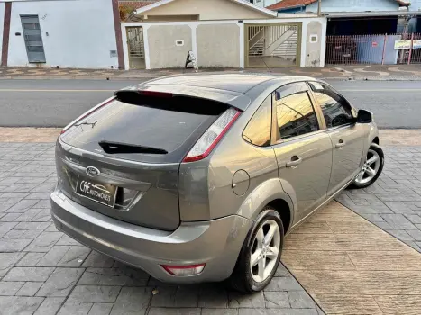 FORD Focus Sedan , Foto 6