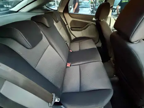 FORD Focus Sedan , Foto 12