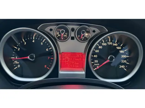 FORD Focus Sedan , Foto 17