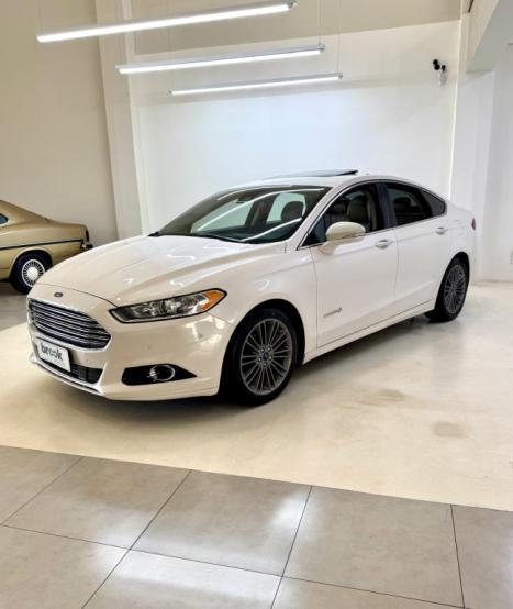 FORD Fusion 2.0 4P 16V ECOBOOST TURBO TITANIUM PLUS HÍBRIDO AUTOMÁTICO, Foto 3 FORD Fusion 2.0 4P 16V ECOBOOST TURBO TITANIUM PLUS HÍBRIDO AUTOMÁTICO, Foto 3