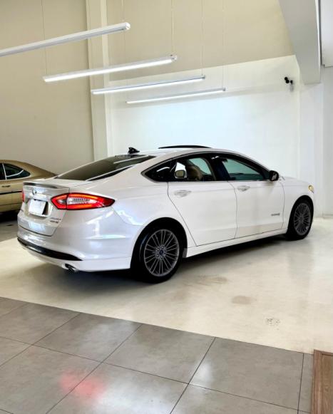 FORD Fusion 2.0 4P 16V ECOBOOST TURBO TITANIUM PLUS HÍBRIDO AUTOMÁTICO, Foto 4 FORD Fusion 2.0 4P 16V ECOBOOST TURBO TITANIUM PLUS HÍBRIDO AUTOMÁTICO, Foto 4