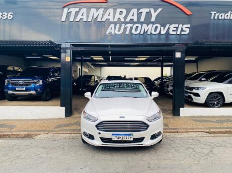 FORD Fusion 2.0 4P 16V TITANIUM AWD AUTOMTICO, Foto 4