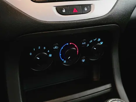 FORD Ka Hatch 1.0 12V 4P FLEX TI-VCT SE, Foto 10