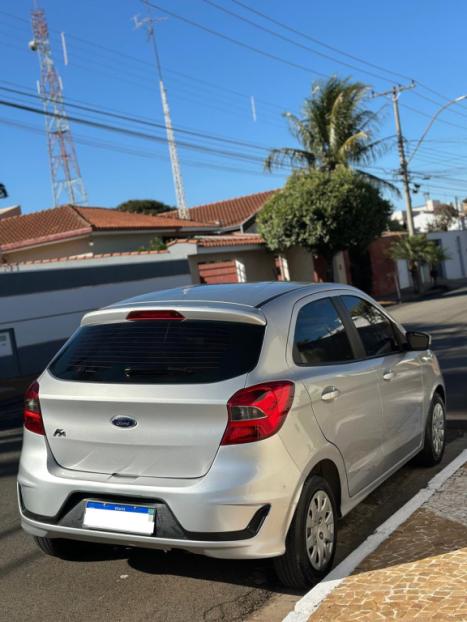 FORD Ka Hatch 1.0 12V 4P FLEX TI-VCT SE PLUS, Foto 5