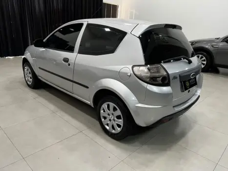FORD Ka Hatch 1.0, Foto 2