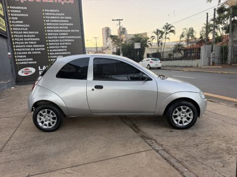 FORD Ka Hatch 1.0 GL, Foto 2
