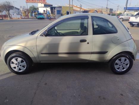 FORD Ka Hatch 1.0 GL, Foto 3