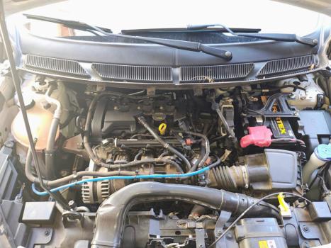 FORD Ka Hatch 1.5 12V 4P FLEX TI-VCT SE PLUS AUTOMTICO, Foto 6
