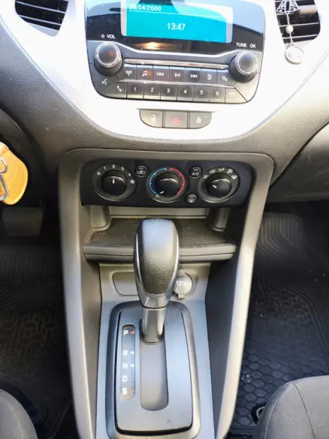 FORD Ka Hatch 1.5 12V 4P FLEX TI-VCT SE PLUS AUTOMTICO, Foto 9