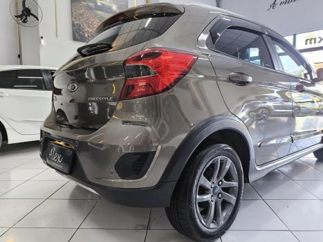 FORD Ka Hatch 1.5 12V 4P FLEX TI-VCT FREESTYLE AUTOMTICO, Foto 18