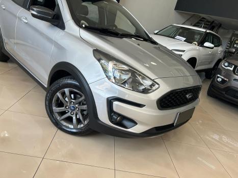 FORD Ka Hatch 1.5 12V 4P FLEX TI-VCT FREESTYLE AUTOM�TICO, Foto 14