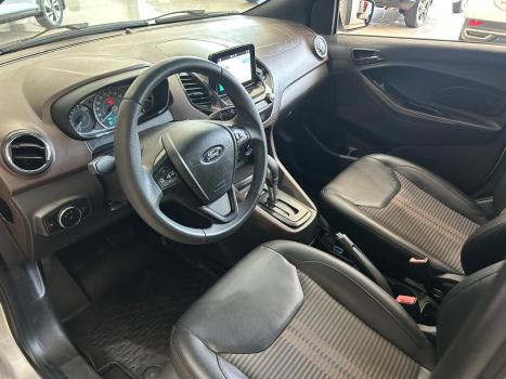 FORD Ka Hatch 1.5 12V 4P FLEX TI-VCT FREESTYLE AUTOM�TICO, Foto 16