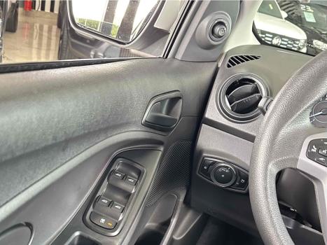 FORD Ka Hatch 1.5 12V 4P FLEX TI-VCT SE PLUS AUTOM�TICO, Foto 19