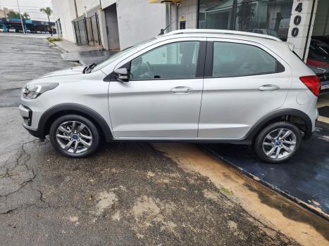 FORD Ka Hatch 1.5 12V 4P FLEX TI-VCT FREESTYLE AUTOM�TICO, Foto 3