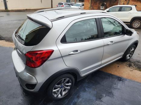 FORD Ka Hatch 1.5 12V 4P FLEX TI-VCT FREESTYLE AUTOM�TICO, Foto 6