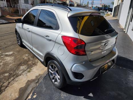 FORD Ka Hatch 1.5 12V 4P FLEX TI-VCT FREESTYLE AUTOM�TICO, Foto 4