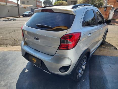 FORD Ka Hatch 1.5 12V 4P FLEX TI-VCT FREESTYLE AUTOM�TICO, Foto 6