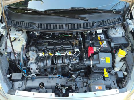 FORD Ka Hatch 1.5 12V 4P FLEX TI-VCT SE, Foto 12
