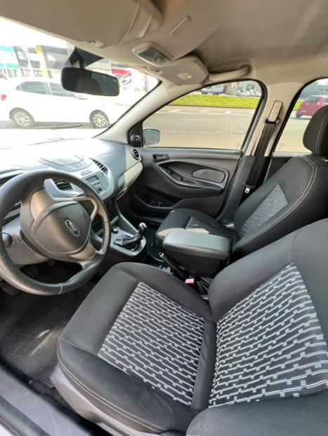 FORD Ka Hatch 1.5 12V 4P FLEX TI-VCT SE, Foto 6