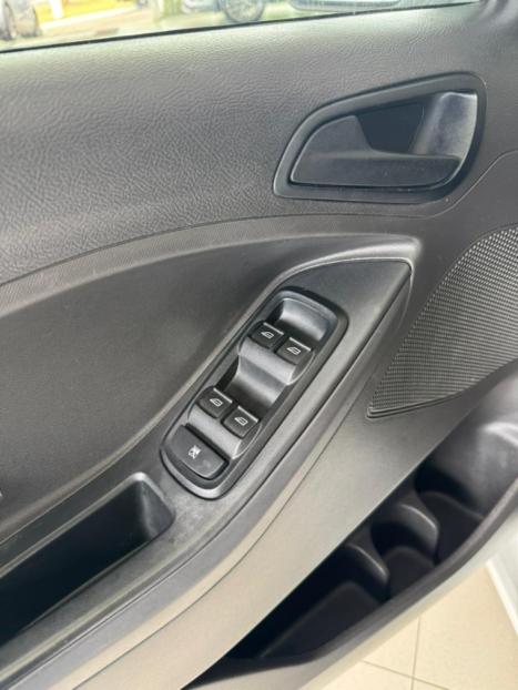 FORD Ka Hatch 1.5 16V FLEX SIGMA SE, Foto 15