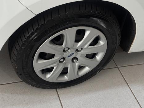 FORD Ka Hatch 1.5 16V FLEX SIGMA SE PLUS, Foto 2